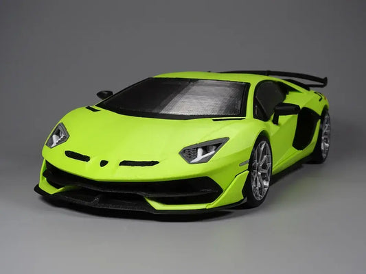 RC Lamborghini Aventador SVJ Edition in leuchtendem grün mit sportlichen Details und Carbon-Elementen.