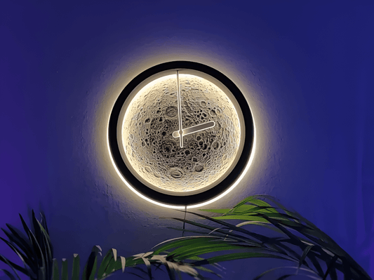 3D-Uhr im Mondlicht-Design – leuchtende Wanddeko mit Stil