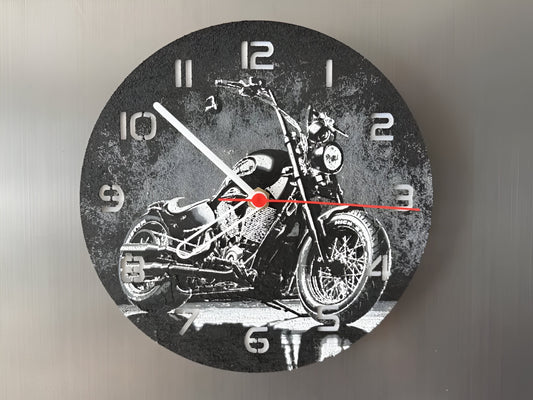 "3D Uhr – Victory High Ball Edition 🕰️ mit eleganten Design-Details 🍸, ideal für Liebhaber von stilvollen Uhren und als exklusives Geschenk 🎁 für Genießer von High Balls."