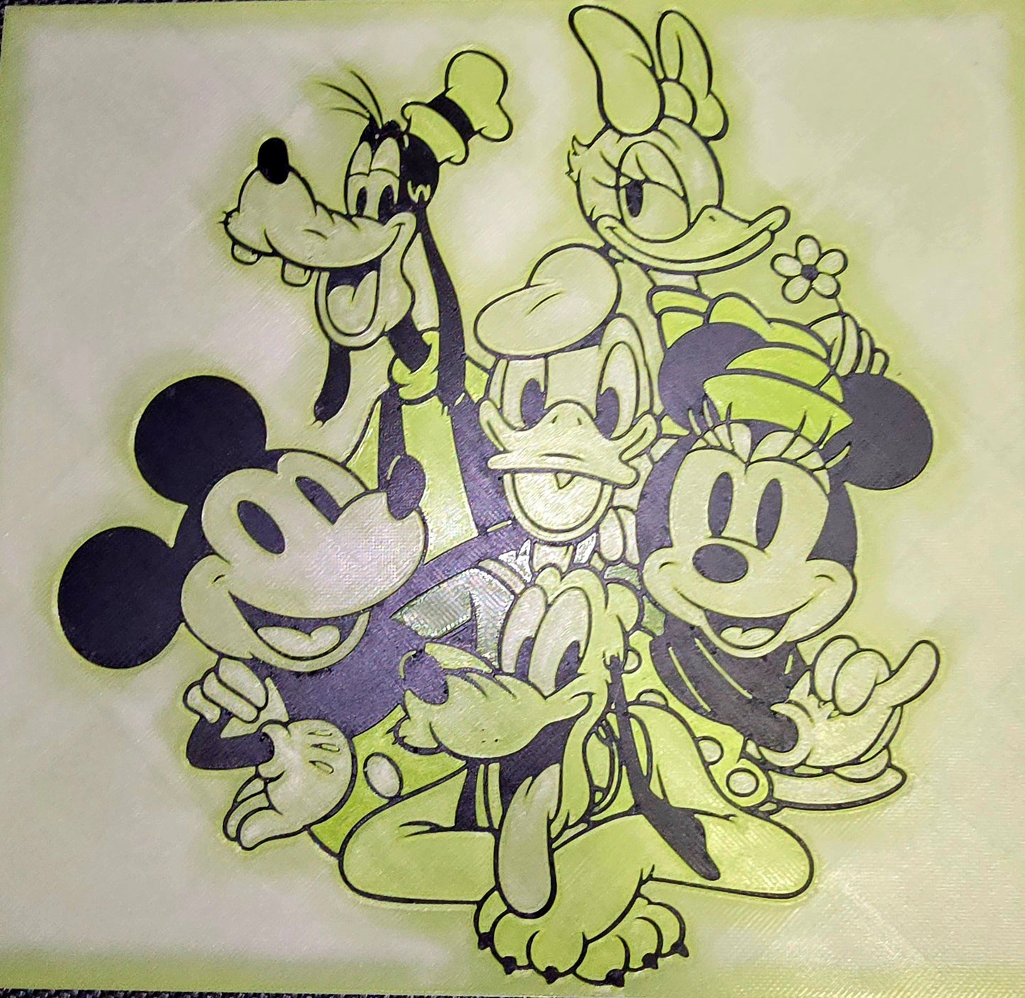 Mickey Mouse & Freunde als fröhliches 3D-Kunstwerk für Disney-Fans