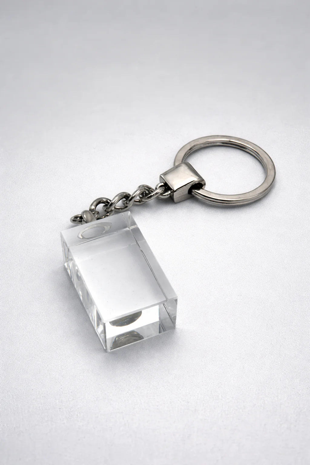 Kristallglas-Schlüsselanhänger 3x2cm mit individueller Lasergravur