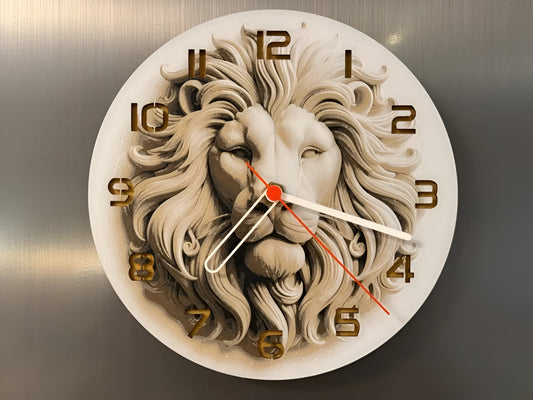 "Lion Head Edition Wanduhr 🕰️ mit majestätischem Löwenkopf-Design 🦁, perfekt für Naturfreunde 🌿 und als kraftvolles Geschenk 🎁 für Liebhaber wilder Tiere."