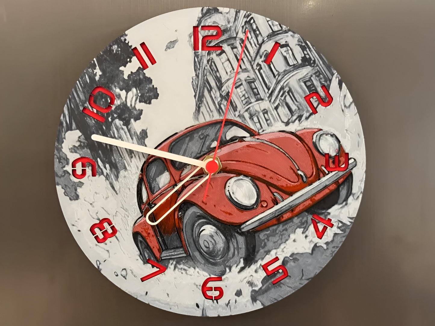 "VW Käfer Edition Wanduhr 🕰️ im Design des legendären Volkswagen Käfers 🚗, ideal für Oldtimer-Fans und als einzigartiges Geschenk 🎁 für Liebhaber klassischer Autos."